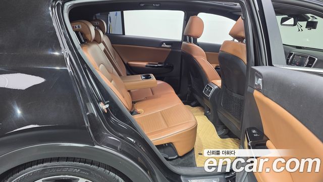 Kia Sportage 2016 — photo 12
