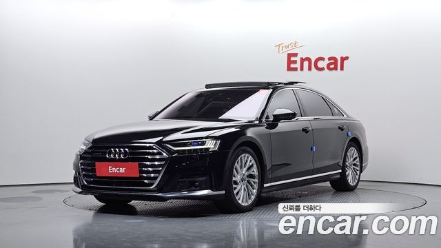 Audi A8 2021 — photo 1