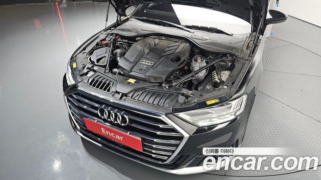Audi A8 2021 — photo 6