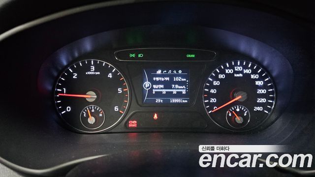 Kia Sorento 2016 — photo 8
