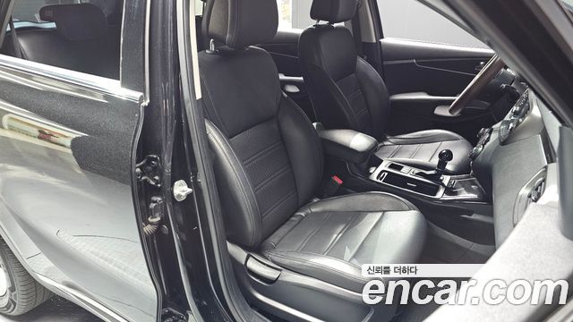 Kia Sorento 2016 — photo 11