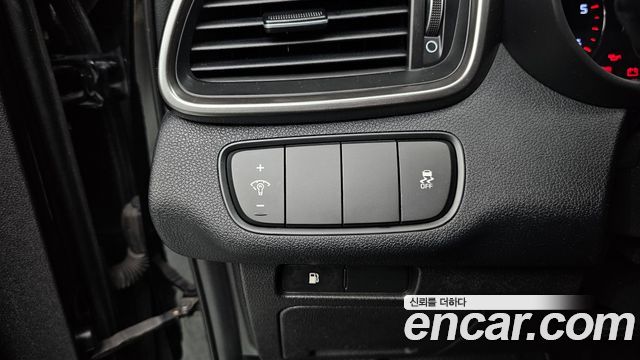 Kia Sorento 2016 — photo 16