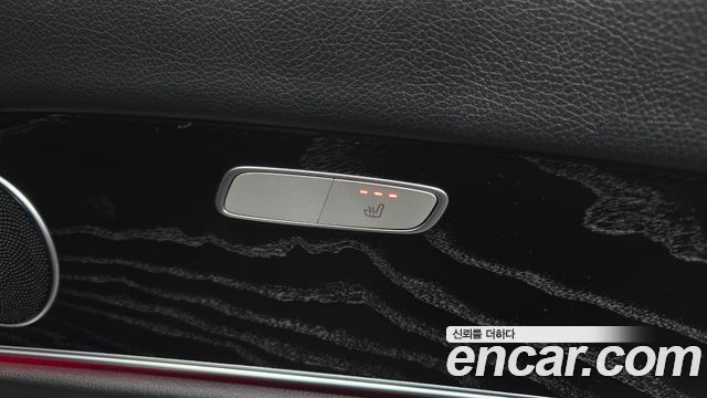 Mercedes-Benz E-Class 2017 — photo 17