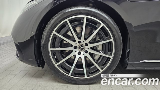 Mercedes-Benz EQS 2022 — photo 5