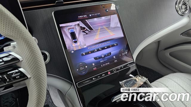 Mercedes-Benz EQS 2022 — photo 21