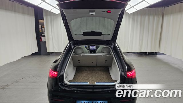 Mercedes-Benz EQS 2022 — photo 26