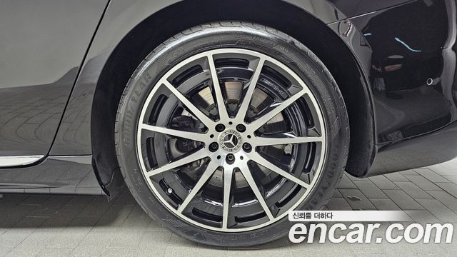 Mercedes-Benz EQS 2022 — photo 7