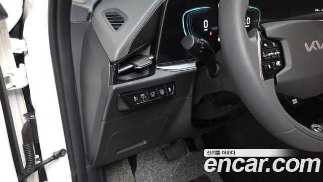 Kia Niro 2025 — photo 19