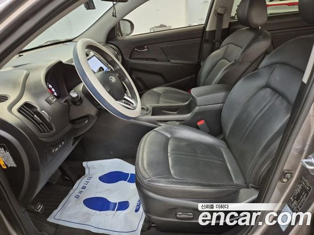 Kia Sportage 2011 — photo 11
