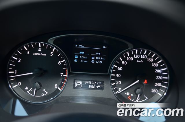 Nissan Altima 2015 — photo 11
