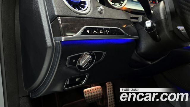 Mercedes-Benz S-Class 2016 — photo 20