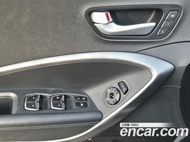 Hyundai Santafe 2016 — photo 7