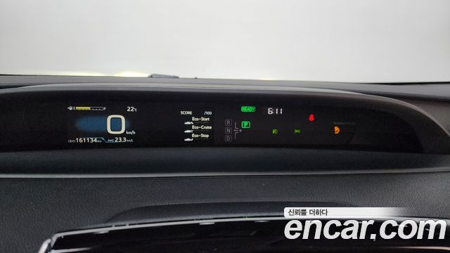 Toyota Prius 2019 — photo 8