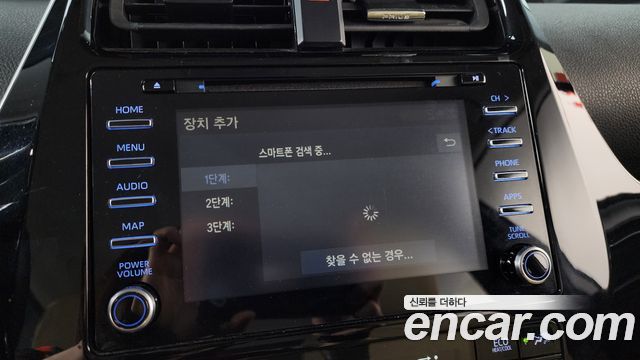 Toyota Prius 2019 — photo 12