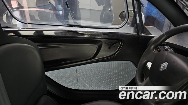 Renault Korea Twizy 2018 — photo 15