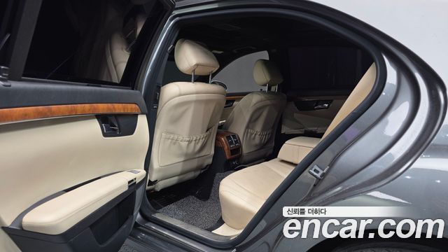 Mercedes-Benz S-Class 2007 — photo 18