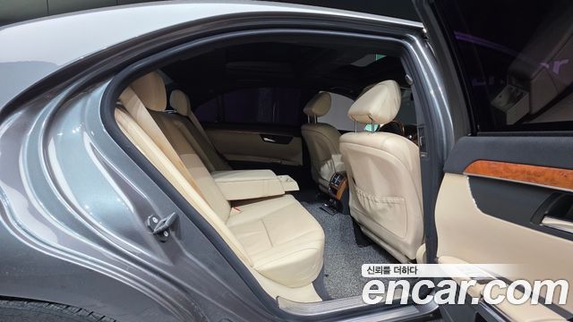 Mercedes-Benz S-Class 2007 — photo 19