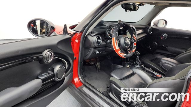 Mini Cooper 2015 — photo 10