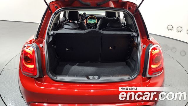 Mini Cooper 2015 — photo 19
