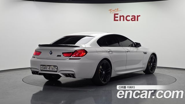 BMW 6-Series 2017 — photo 2
