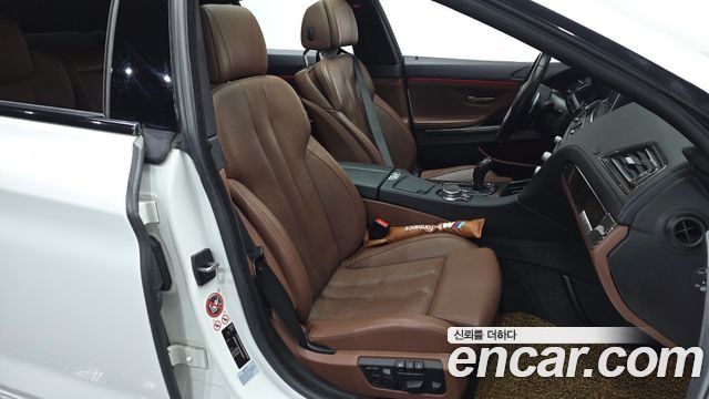 BMW 6-Series 2017 — photo 12