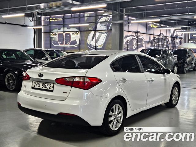 Kia K3 2013 — photo 4