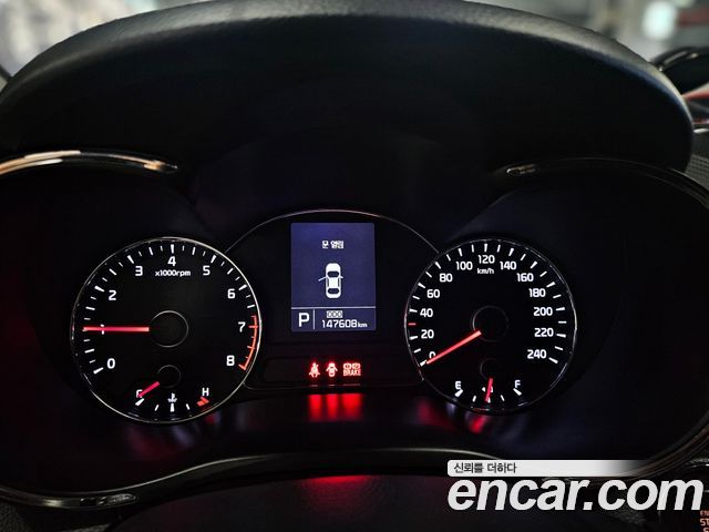 Kia K3 2013 — photo 13