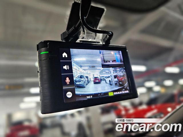 Kia K3 2013 — photo 17
