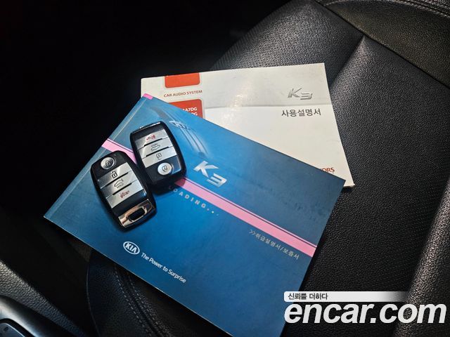 Kia K3 2013 — photo 20