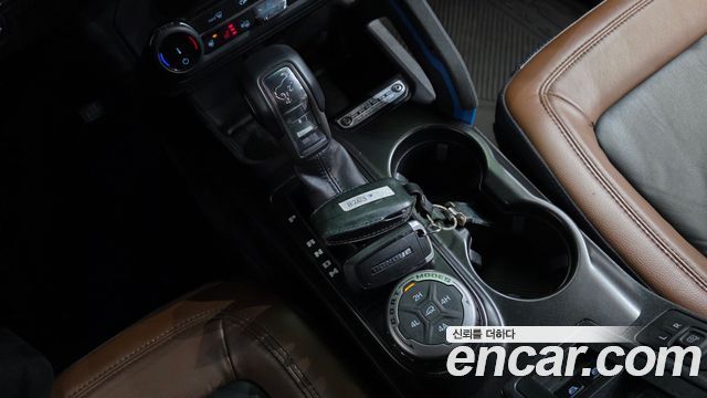 Ford Bronco 2022 — photo 9