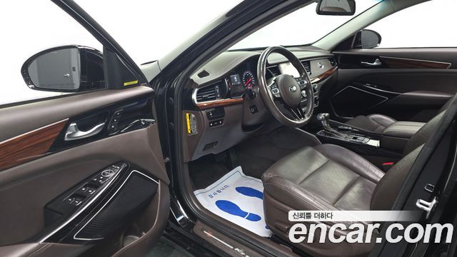 Kia K7 2017 — photo 10