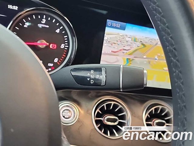 Mercedes-Benz E-Class 2019 — photo 9