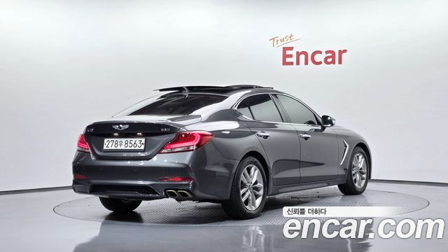 Genesis G70 2018 — photo 2