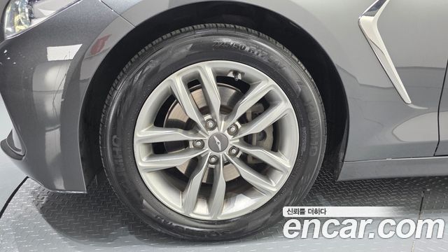 Genesis G70 2018 — photo 5
