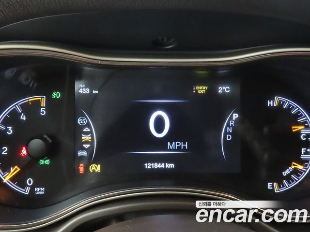 Jeep Cherokee 2016 — photo 8