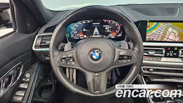 BMW 3-Series 2021 — photo 13