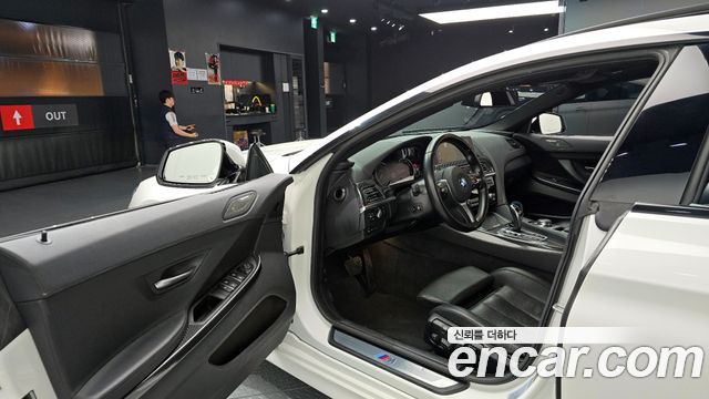 BMW 6-Series 2016 — photo 13