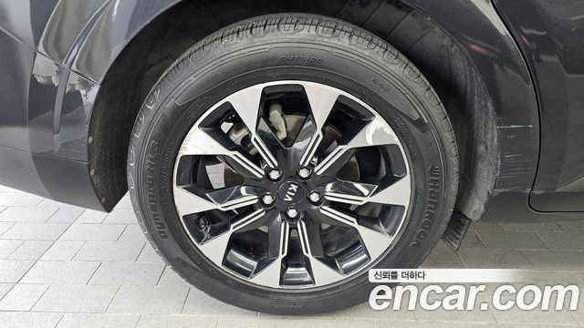 Kia Canival 2021 — photo 5