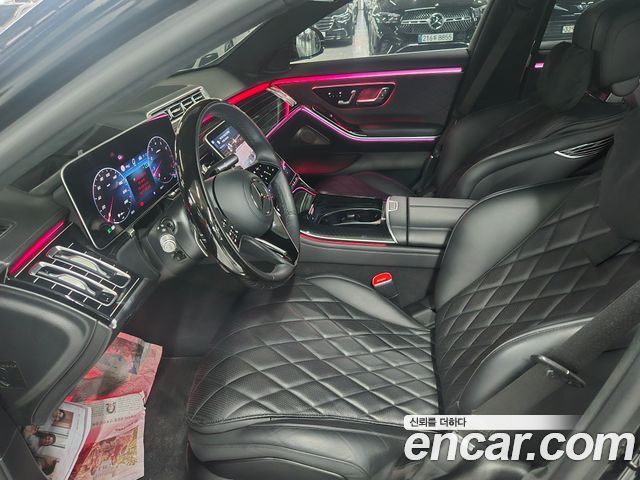 Mercedes-Benz S-Class 2024 — photo 16