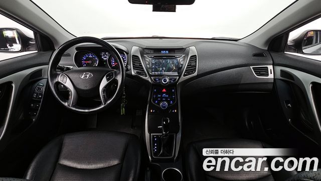 Hyundai AVANTE 2015 — photo 7