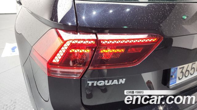 Volkswagen Tiguan 2020 — photo 9