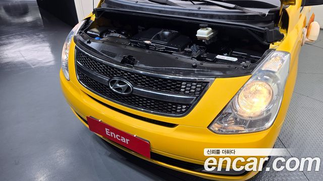 Hyundai Starex 2015 — photo 6