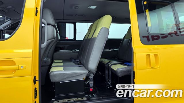 Hyundai Starex 2015 — photo 18