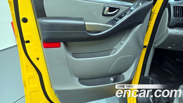 Hyundai Starex 2015 — photo 14