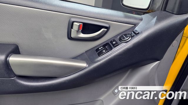 Hyundai Starex 2015 — photo 27