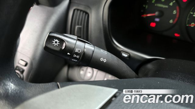 Hyundai Starex 2015 — photo 28