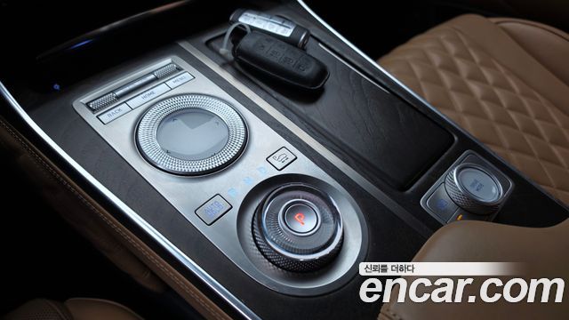 Genesis GV80 2021 — photo 12