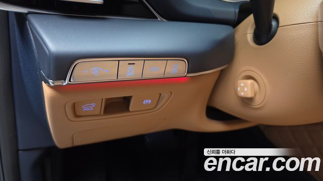 Genesis GV80 2021 — photo 25