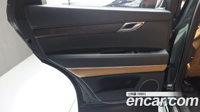 Genesis GV80 2021 — photo 15