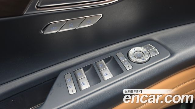 Genesis GV80 2021 — photo 27
